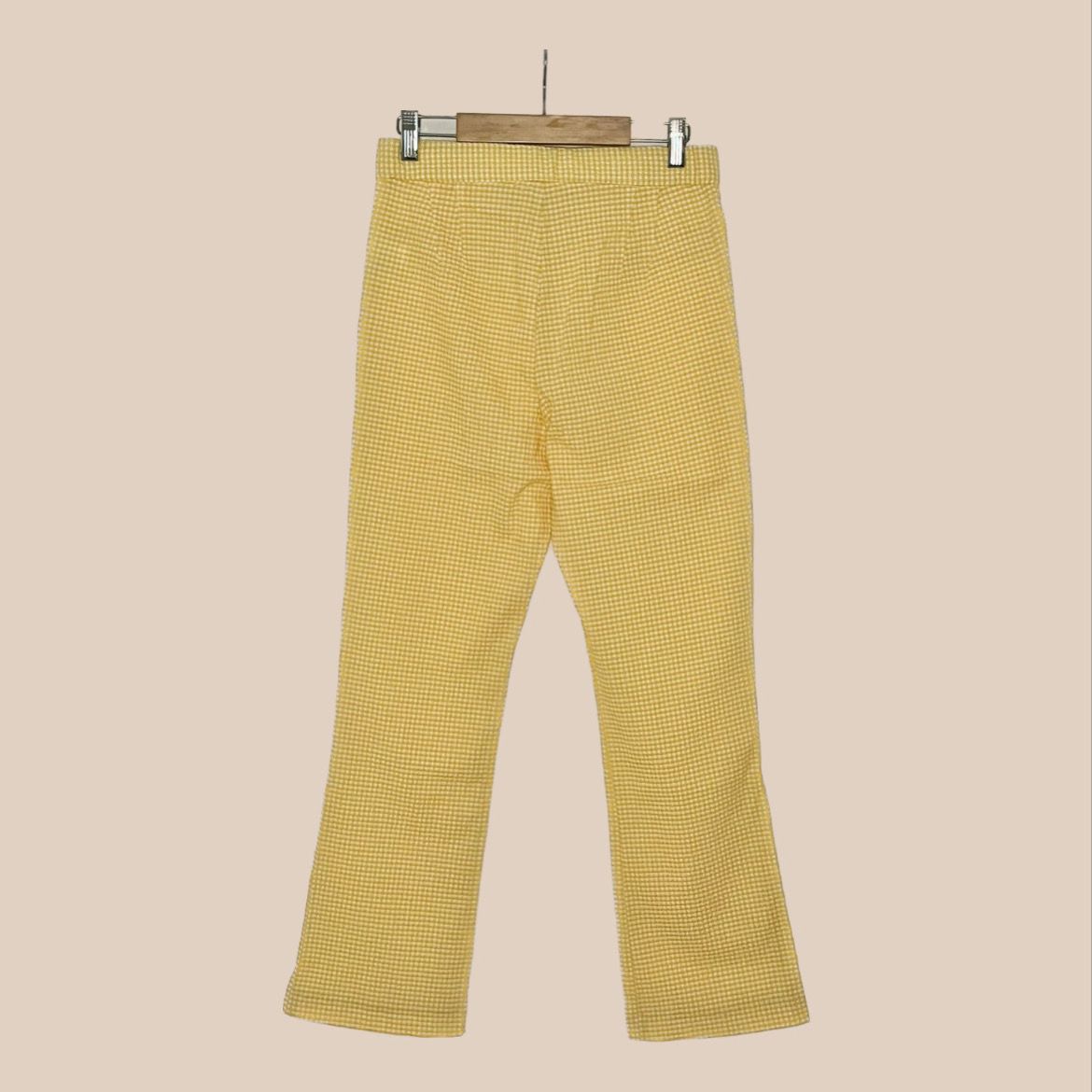 Square yellow pants