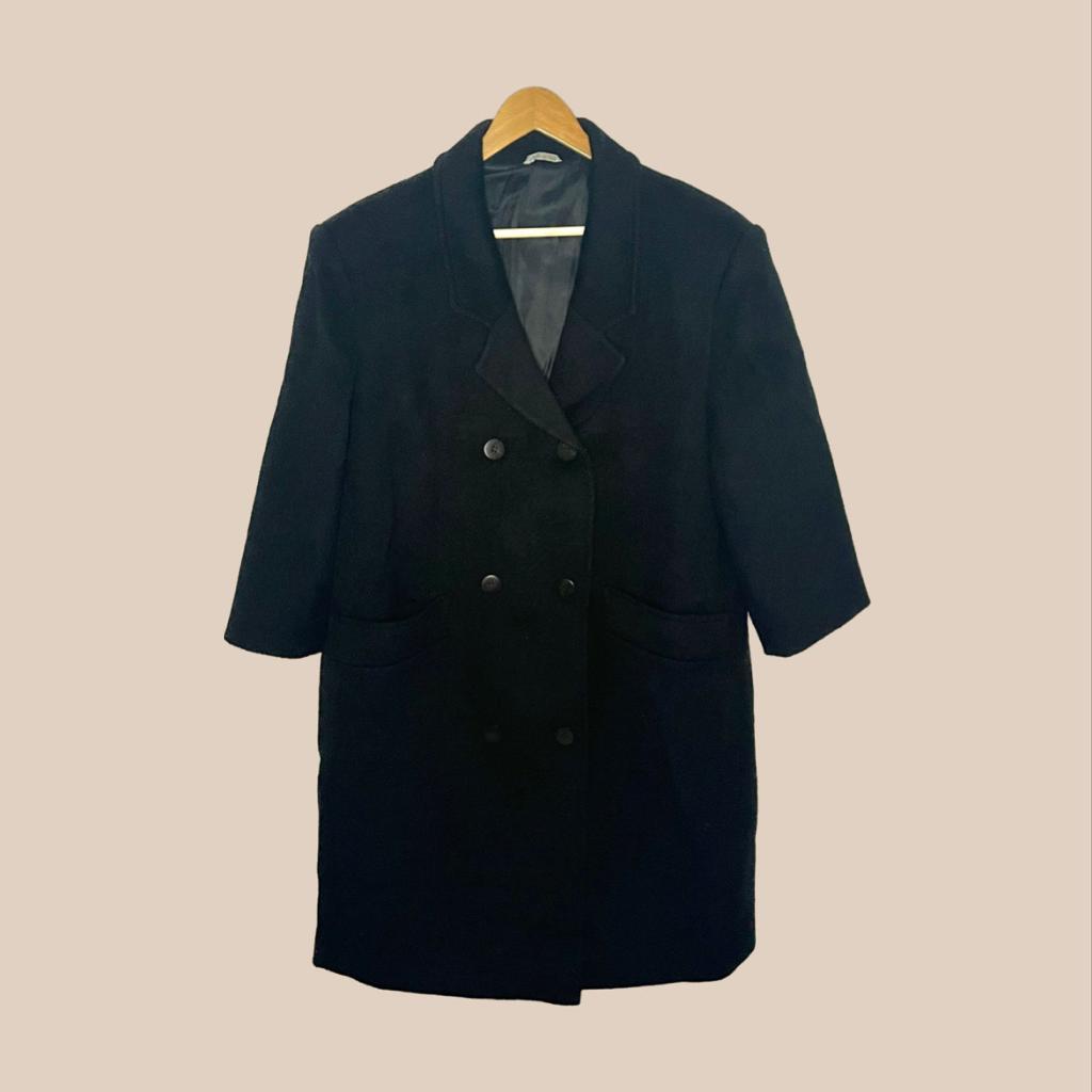 Vintage black oversize coat